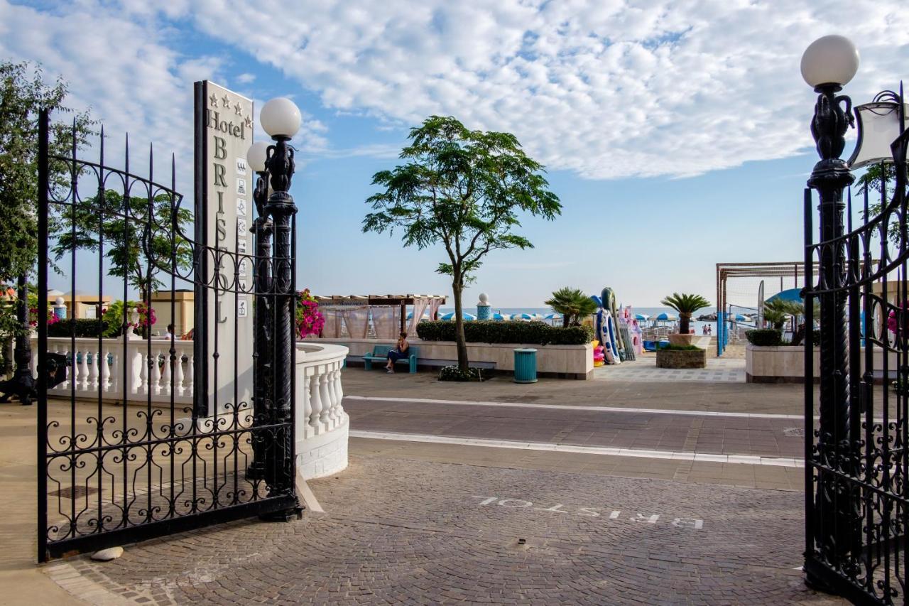 Hotel Bristol ベラーリア・イジェア・マリーナ エクステリア 写真